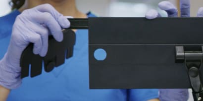 easy to replace parts (mop frame displayed)
