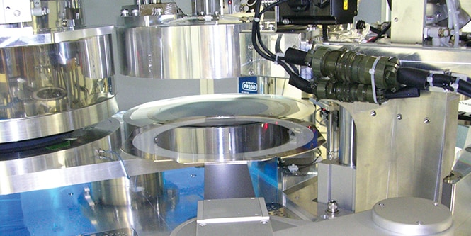 Machine showing the temporary bonding and debonding process.
